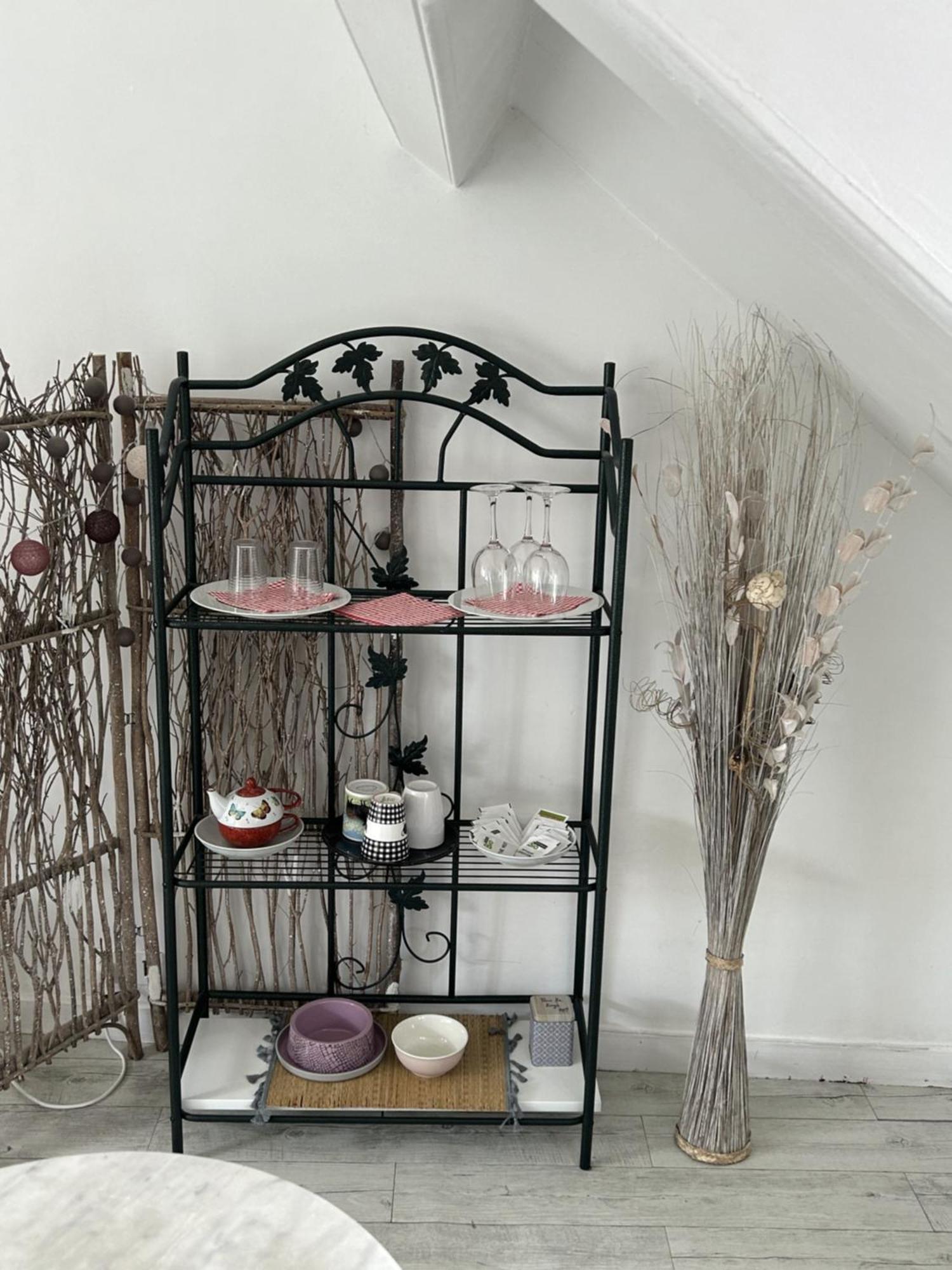 Le Cocon Rouge - Studio En Plein Centre Historique 朗巴勒 外观 照片